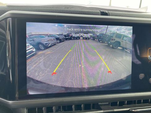 Certified 2024 Jeep Wrangler Sport S image 37