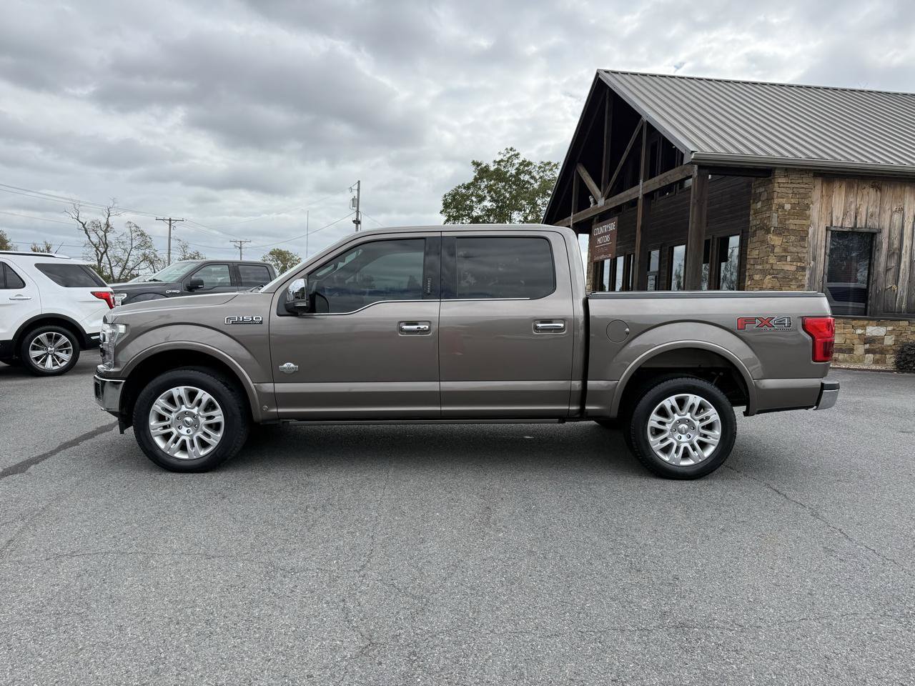 Used 2019 Ford F150 King Ranch w/ Equipment Group 601A Luxury AWD/4WD image 3