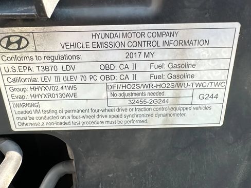 Used 2017 Hyundai Santa Fe Sport AWD/4WD image 10