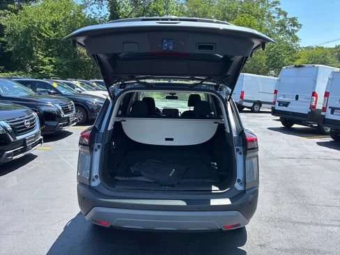 Used 2023 Nissan Rogue S AWD/4WD image 13