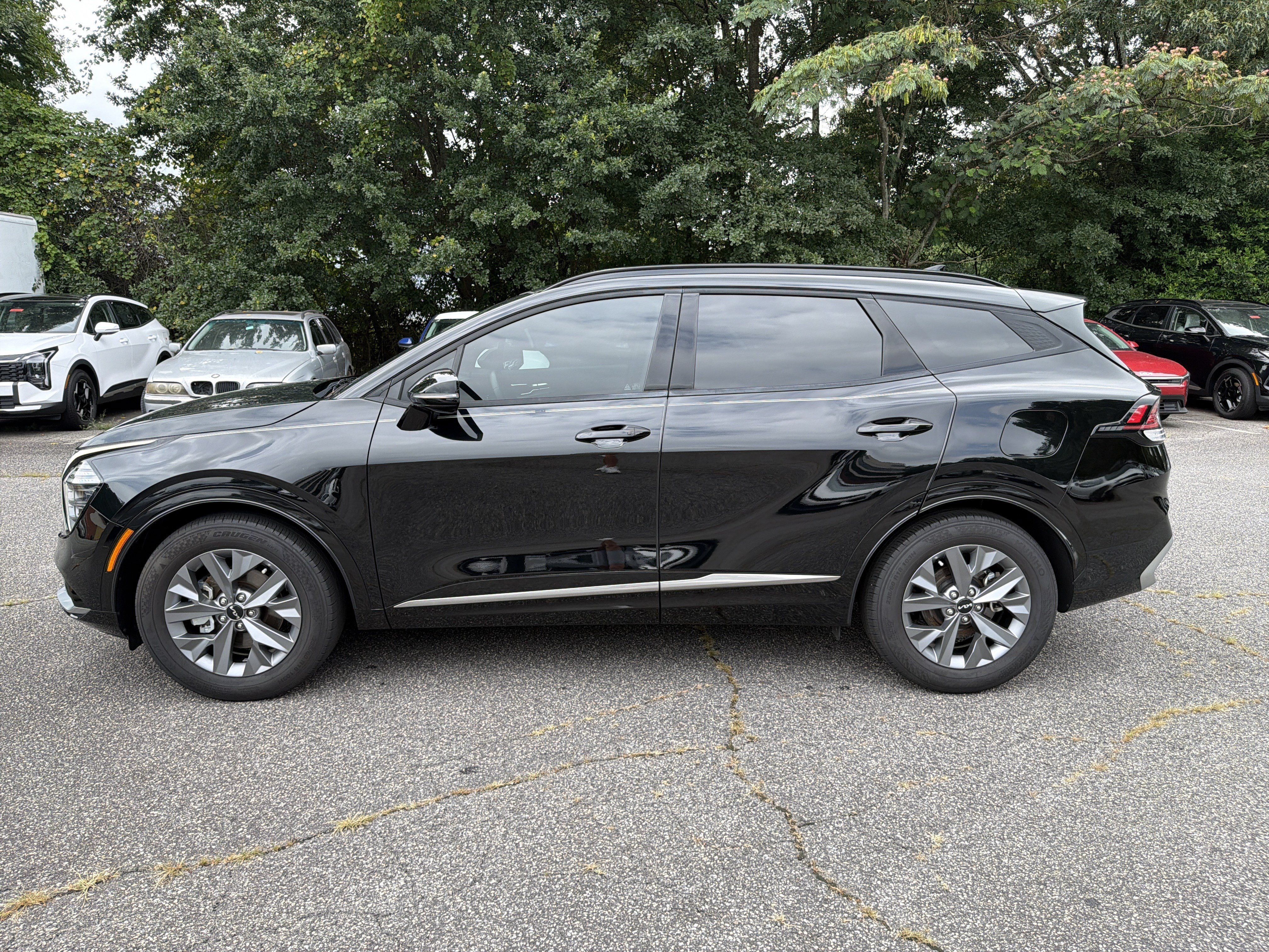 Certified 2024 Kia Sportage SX FWD image 4