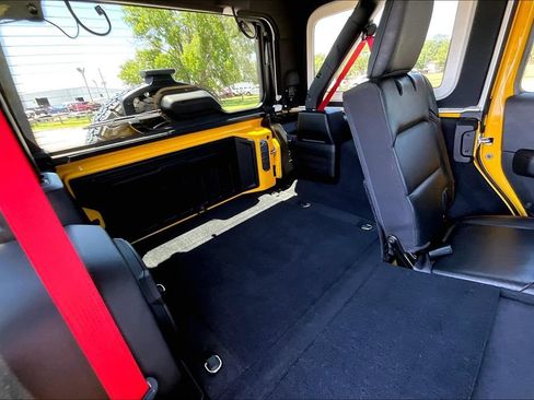 Used 2020 Jeep Wrangler Unlimited Rubicon w/ Quick Order Package 28Y Recon AWD/4WD image 27