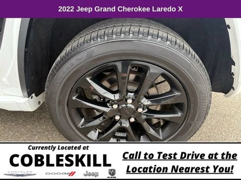 Used 2022 Jeep Grand Cherokee Laredo AWD/4WD image 19