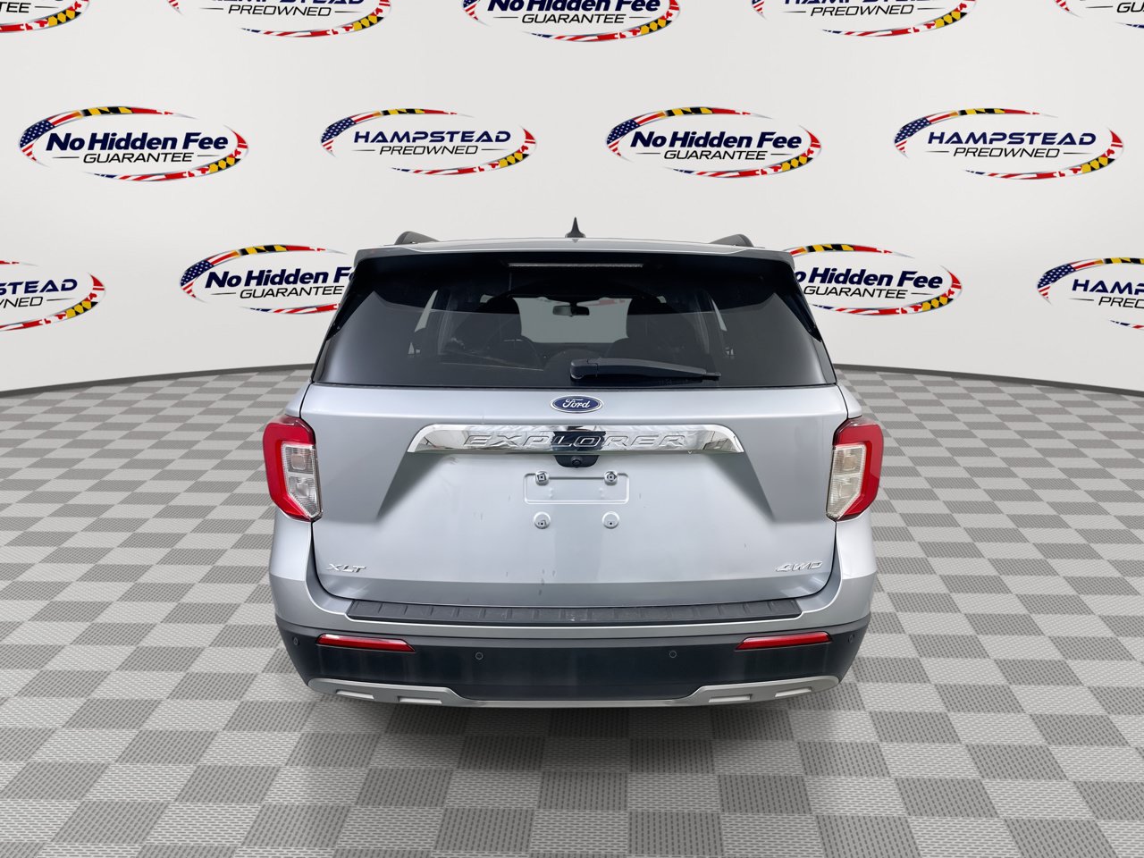 Used 2022 Ford Explorer XLT w/ Equipment Group 202A AWD/4WD image 8