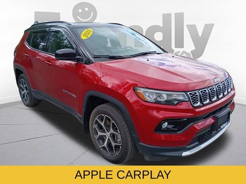 Used 2024 Jeep Compass Limited w/ Sun and Sound Group AWD/4WD image 3