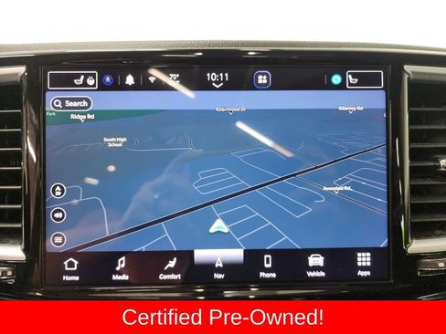 Certified 2023 Chrysler Pacifica Limited FWD image 19