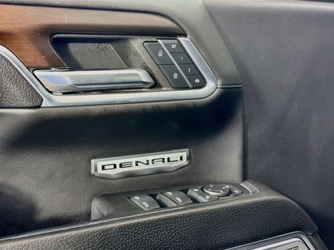 Used 2024 GMC Sierra 1500 Denali AWD/4WD image 21