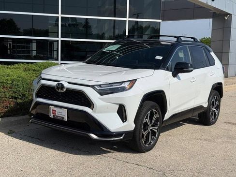 Used 2023 Toyota RAV4 XSE w/ Premium Package AWD/4WD image 7