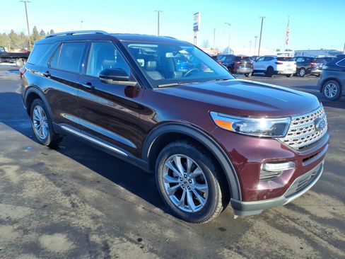 Used 2023 Ford Explorer Limited w/ Limited Technology Package image 8