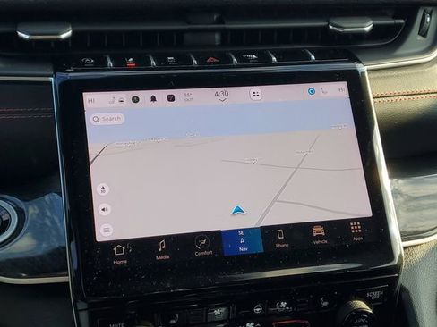 Used 2022 Jeep Grand Cherokee Trailhawk image 27