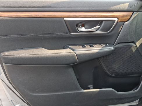 Used 2019 Honda CR-V EX image 12