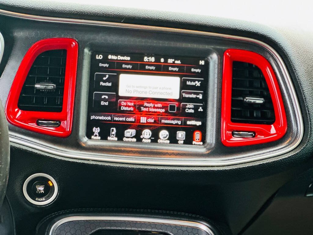 Used 2015 Dodge Challenger SXT Plus RWD image 12