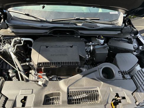 Used 2025 Honda Pilot Black Edition image 34