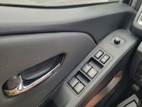 Used 2024 Nissan Frontier SV image 22