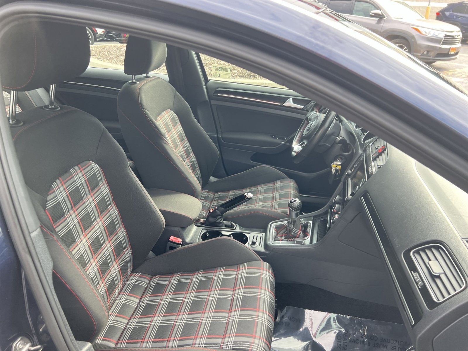Used 2016 Volkswagen GTI S FWD image 24