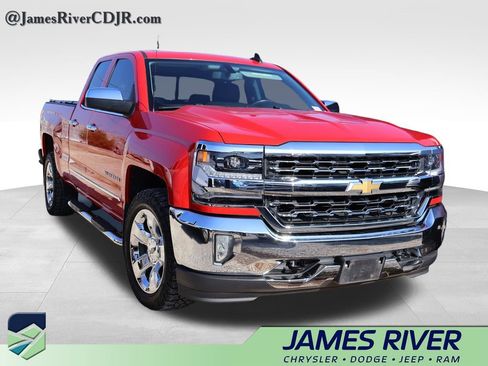 Used 2017 Chevrolet Silverado 1500 LTZ w/ Sport Package AWD/4WD image 11