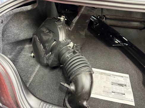 Used 2022 Ford Mustang Shelby GT500 w/ Technology Package RWD image 48