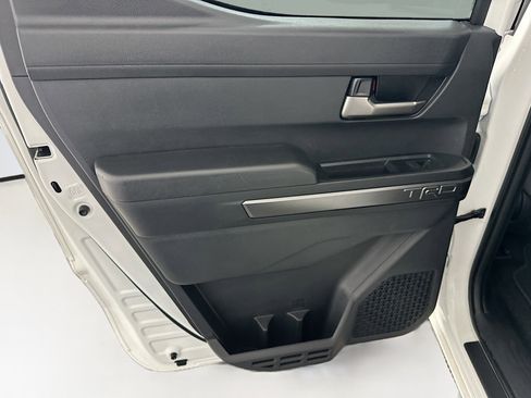 Used 2025 Toyota Tacoma TRD Off-Road image 27