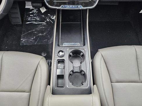 New 2026 Lincoln Corsair Premiere AWD/4WD image 19