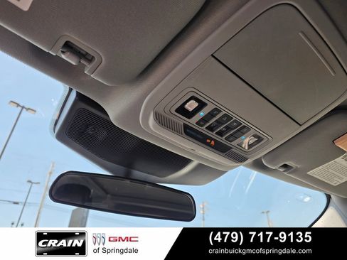 Used 2023 Ford Explorer XLT w/ Equipment Group 202A AWD/4WD image 21