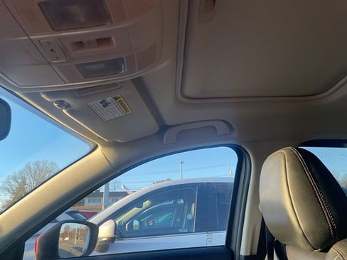 Used 2023 MAZDA CX-5 AWD 2.5 S w/ Premium Package image 4