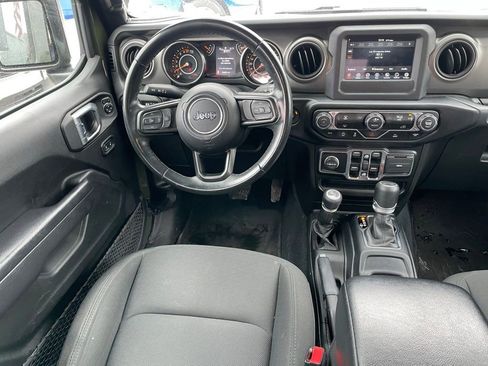 Used 2022 Jeep Wrangler Unlimited Sport image 17