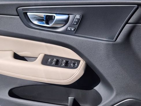 New 2026 Volvo XC60 B5 Core w/ Climate Package AWD/4WD image 8