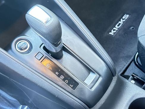Used 2025 Nissan Kicks Play S FWD image 21