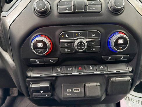 Used 2022 Chevrolet Silverado 2500 LT w/ Fleet Comfort Package image 15