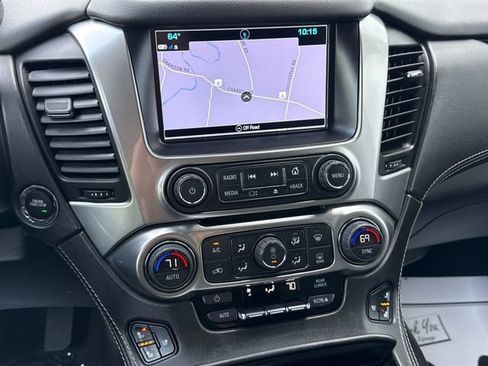 Used 2020 Chevrolet Suburban Premier AWD/4WD image 31