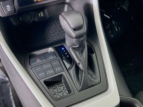 Used 2024 Toyota RAV4 LE image 16