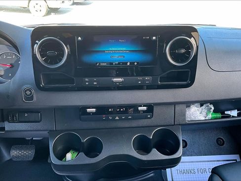 Used 2024 Mercedes-Benz Sprinter 3500 w/ Parking Package image 7