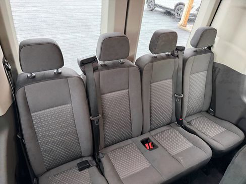 Used 2022 Ford Transit 350 XLT image 23