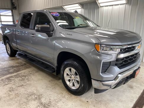 Used 2024 Chevrolet Silverado 1500 LT AWD/4WD image 5