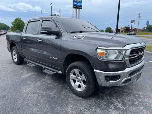 Used 2019 RAM 1500 Big Horn AWD/4WD image 2