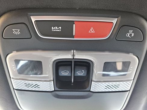 Used 2024 Kia Telluride SX Prestige X-Pro AWD/4WD image 24