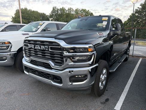 Used 2026 RAM 2500 Big Horn AWD/4WD image 1