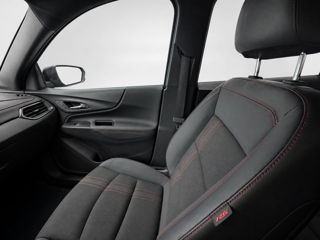 Used 2022 Chevrolet Equinox RS FWD image 13