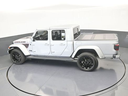 Used 2022 Jeep Gladiator Overland image 52