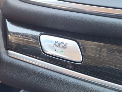 Used 2019 Buick Enclave Avenir w/ Avenir Technology Package image 24