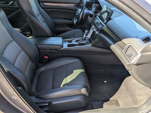 Used 2020 Honda Accord Sport image 29