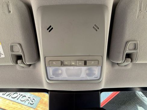 Used 2016 Chevrolet Trax LT w/ LT Convenience Package image 35