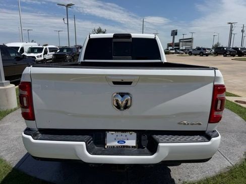 Used 2024 RAM 2500 Laramie AWD/4WD image 5