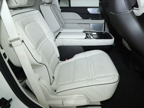 Used 2021 Lincoln Navigator Black Label w/ Special Edition Package image 35