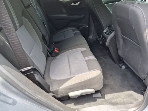 Used 2025 Chevrolet Blazer LT FWD image 29