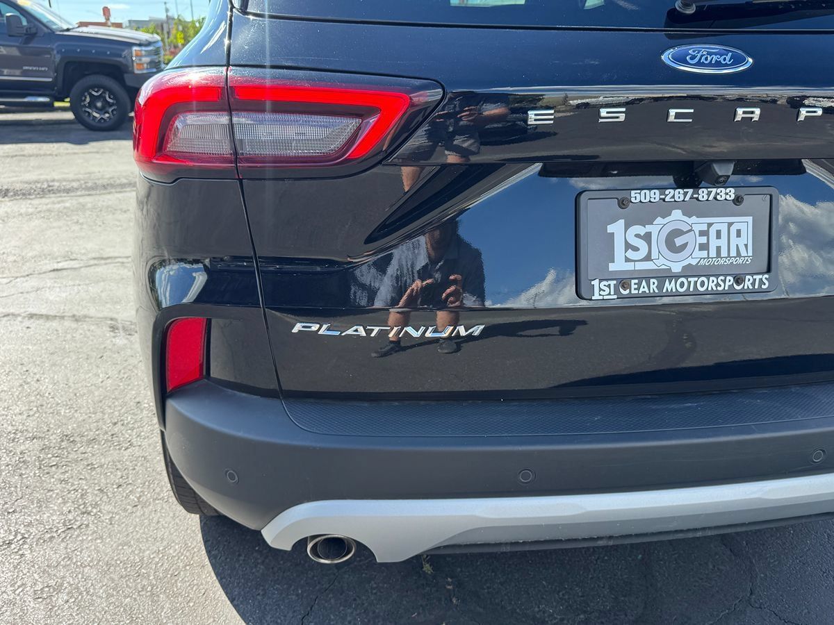 Used 2025 Ford Escape Platinum AWD/4WD image 10