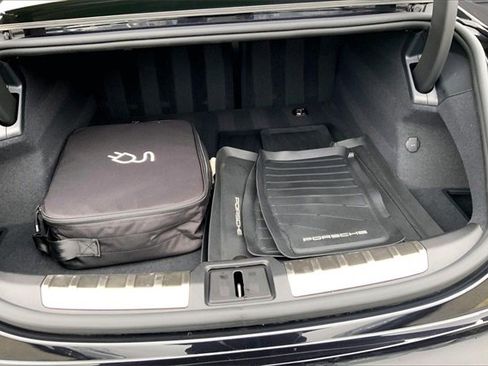 Used 2025 Porsche Taycan image 20