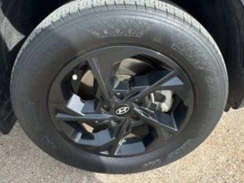 Used 2023 Hyundai Tucson SEL image 12