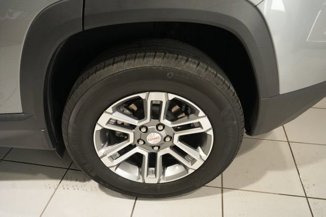 Used 2025 GMC Terrain Elevation AWD/4WD image 10