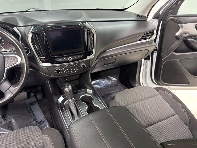 Used 2020 Chevrolet Traverse LT FWD image 23